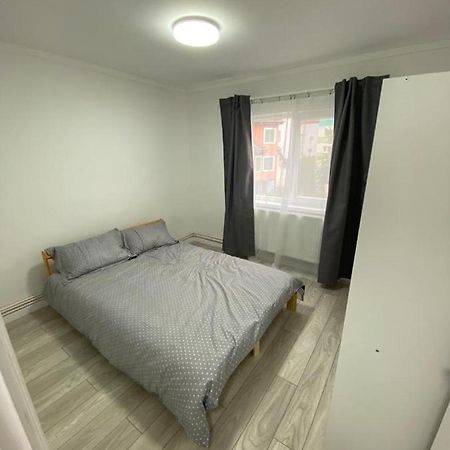 Apartament Apartment Lugoj Exterior photo